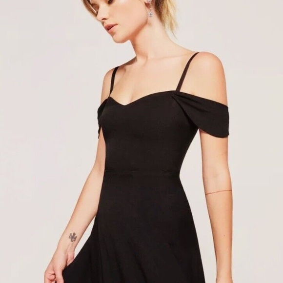 NWT: Reformation Poppy Dress - Picture 2 of 3